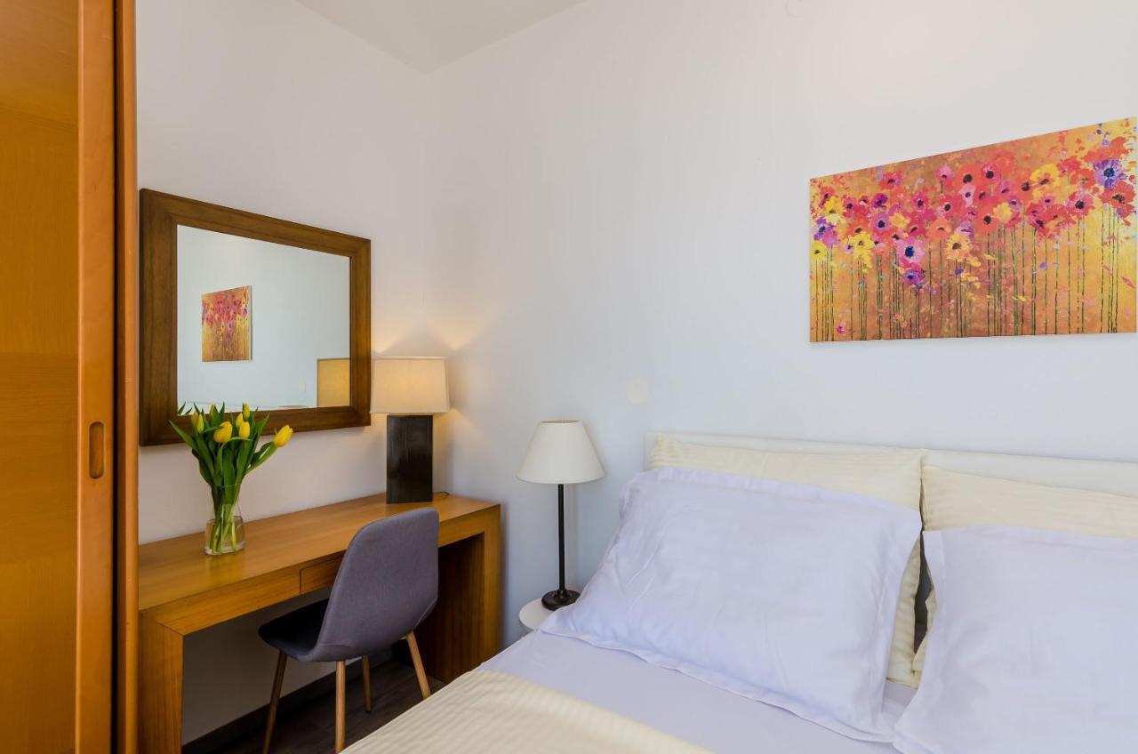 Apartments Knego Млини Екстер'єр фото